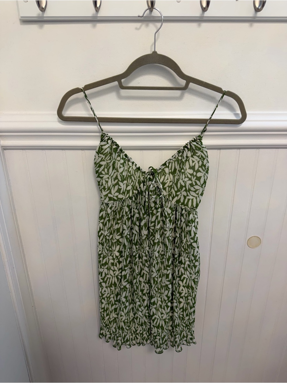 Abercrombie & Fitch Green and White Leaf Print Mini Dress
